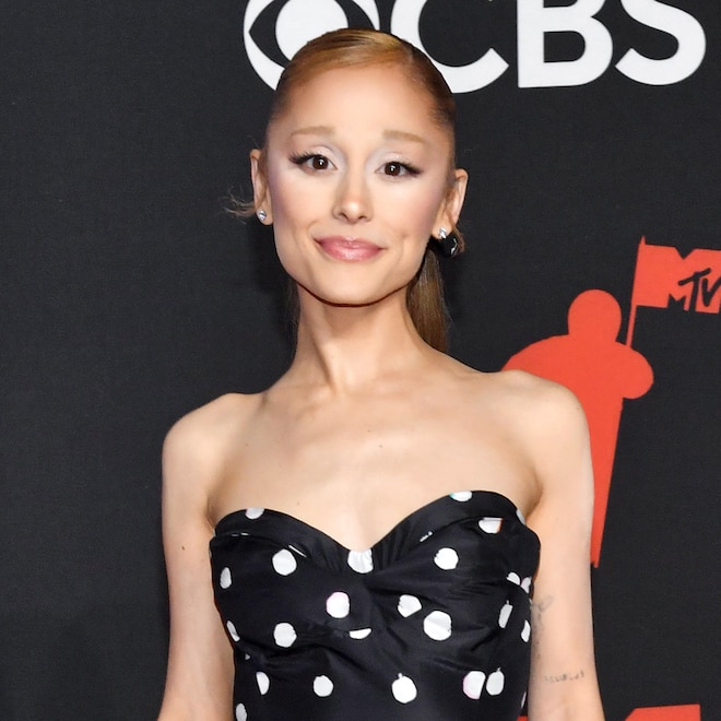 Ariana Grande’s VMAs Look Will Get You Ready for the Wicked Press Tour